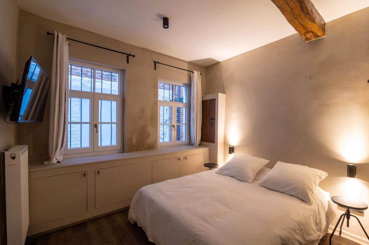 Private En-Suite Room In The Heart Of Le Sablon Bruxelles Esterno foto